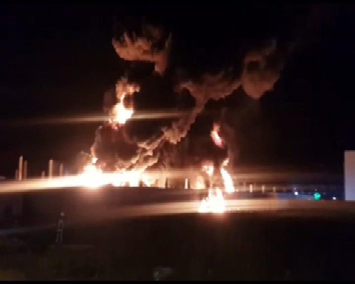 Silivri'de korkutan fabrika yang�n�