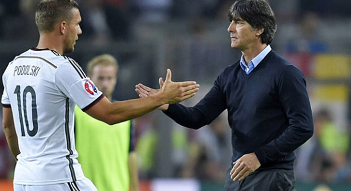 Lukas Podolski'den Klinsman, V�ller ve L�w'e te�ekk�r