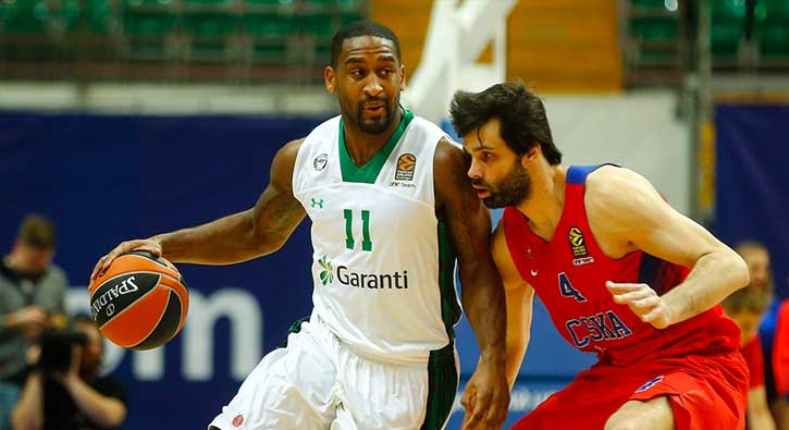 Darafaka Dou deplasmanda CSKA Moskova'ya 95-85 malup oldu