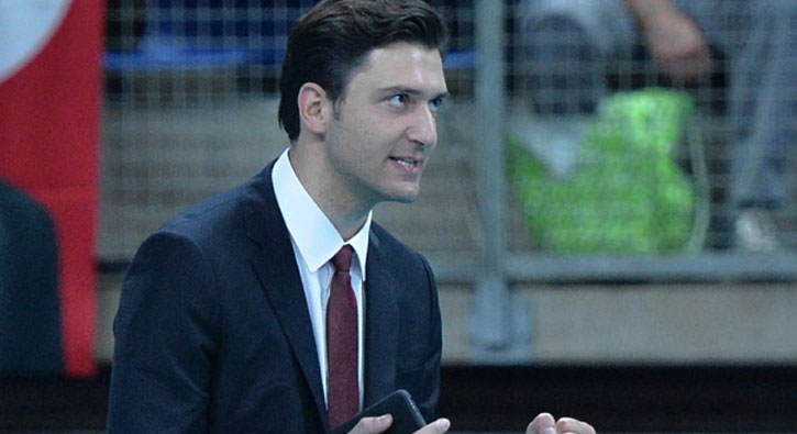 Ferhat Akba, Japonya Kadn Voleybol Milli Takm'nn bana geti