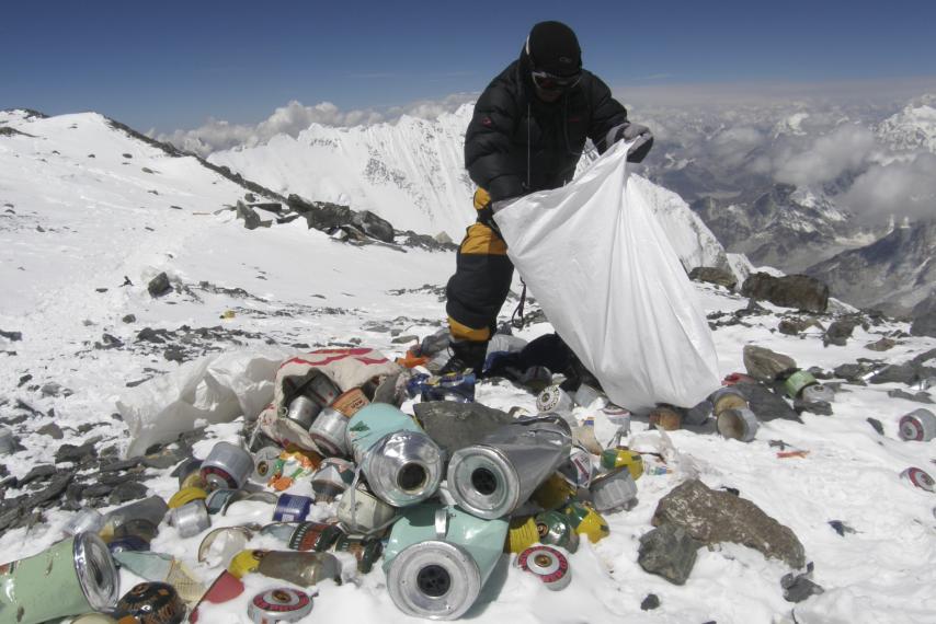 Everest'e bahar temizlii 