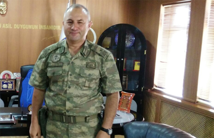 FET�'c� hainler cezaevinde birbirine girdi