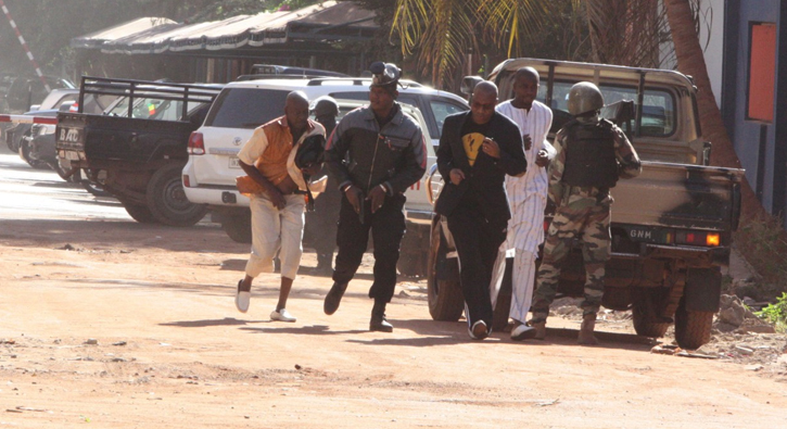 Mali'de e zamanl silahl saldr: 6 l