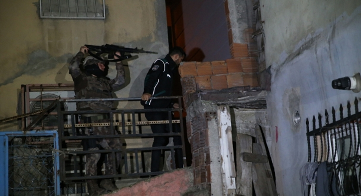 Esenler'de uyuturucu operasyonu