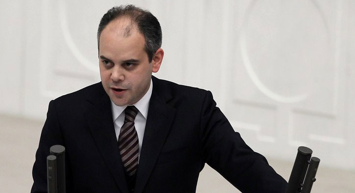 Bakan K�l�� Galatasaray'daki ihra�lar hakk�nda konu�tu