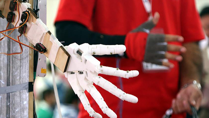 Robotlar insanlarn ilerini elinden alyor