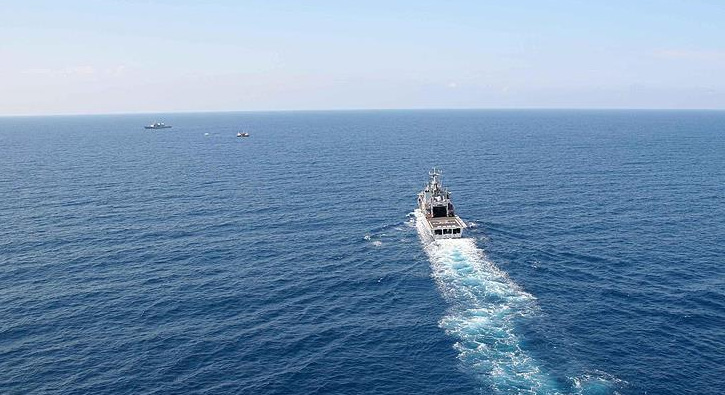 Akdeniz'de gmenleri tayan bot alabora oldu