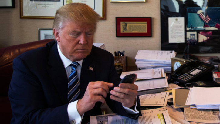 Trump'n kulland telefon belli oldu