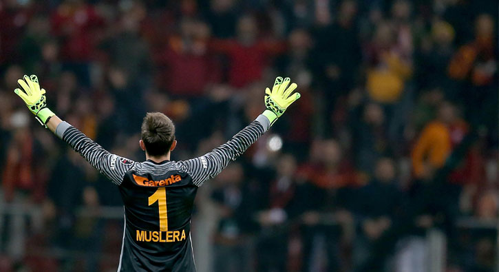 Fernando Muslera'y� yine yorucu g�nler bekliyor