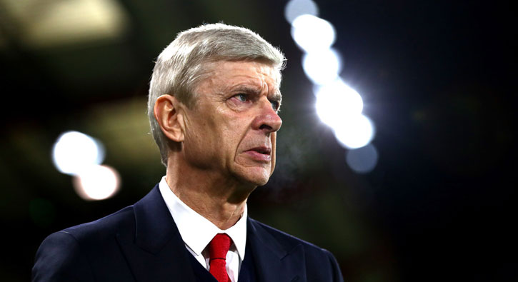 Arsene Wenger iki y�l daha Arsenal'de kalmak istiyor