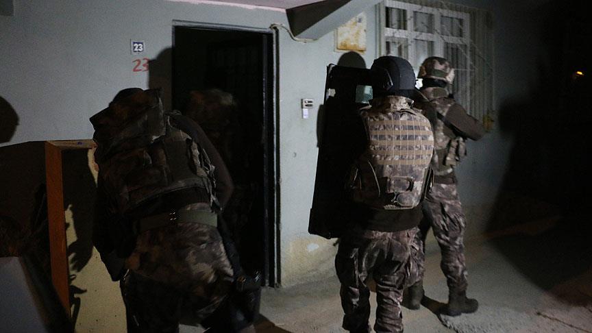 Ter�r �rg�t� DEA� operasyonlarla diz ��kt�
