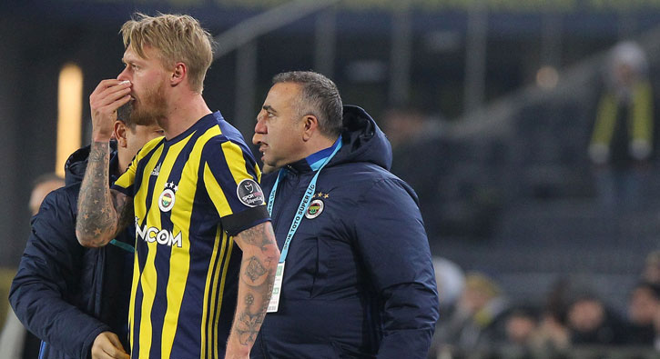 Frans�zlardan Simon Kjaer iddias�!