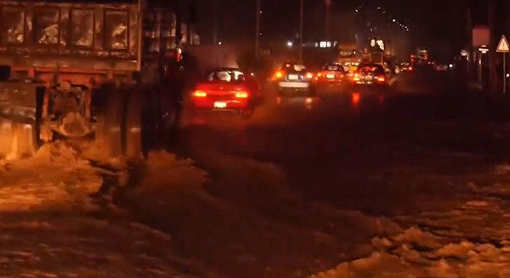 Afganistan'da sel: 6 �l�