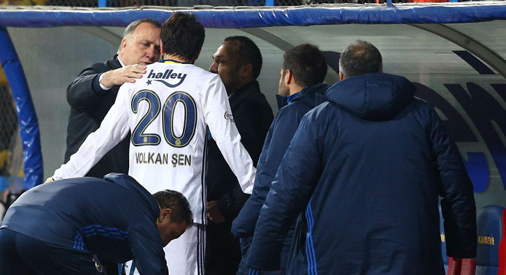 Volkan enden Dick Advocaata tekmeli isyan