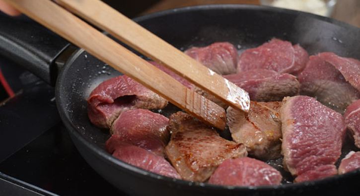 K�rm�z� ete dikkat!