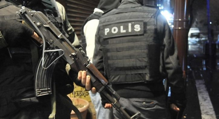 Kkekmece'de PKK operasyonu: 4 gzalt