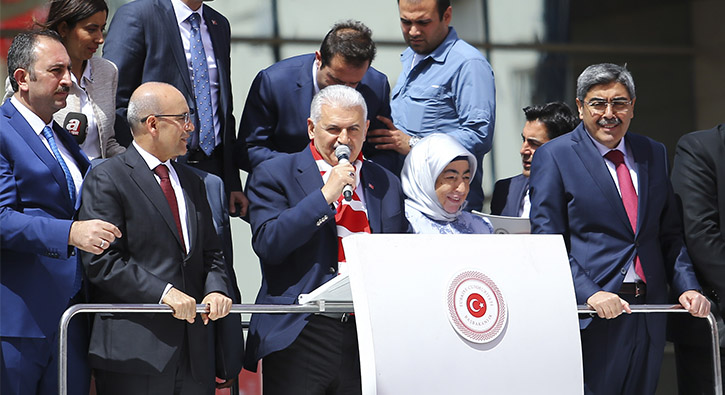Babakan Yldrm, Suriyelilerle ilgili iddialara sert tepki gsterdi