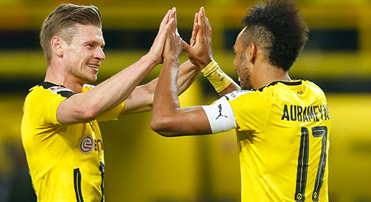 Dortmund, Piszczek ile szleme yeniledi