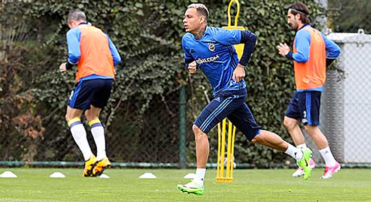 Fenerbahe, Akhisar Belediyespor ma hazrlklarna balad