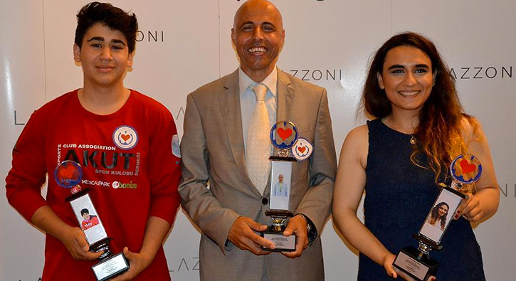 '�yi Kalpli Ol' �d�lleri sahiplerini buldu