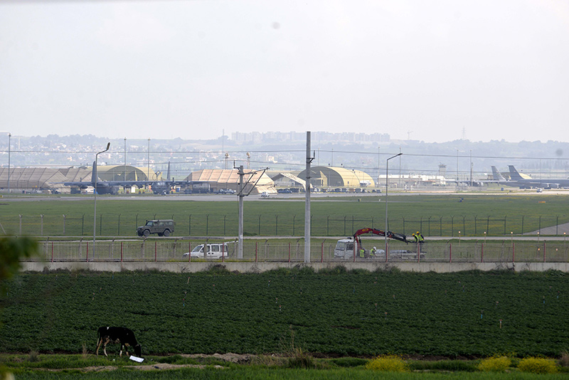 ncirlik ss'nde sessizlik hakim