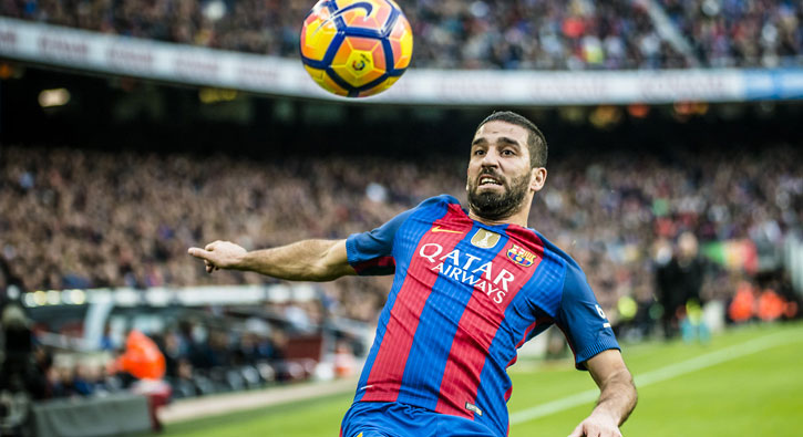 Barcelona Bellerin'i alacak Arda Turan'� Arsenal'e verecek
