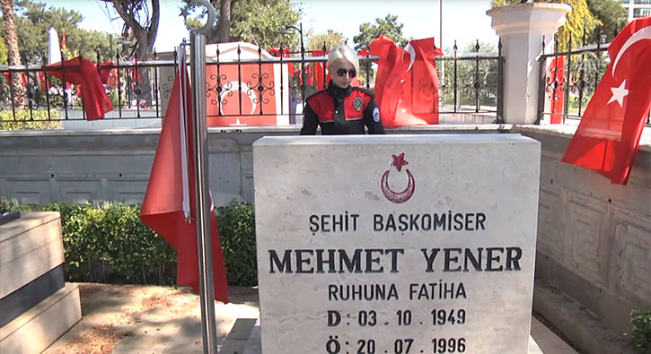 ehit babasnn emanetini 17 yldr gururla tayor