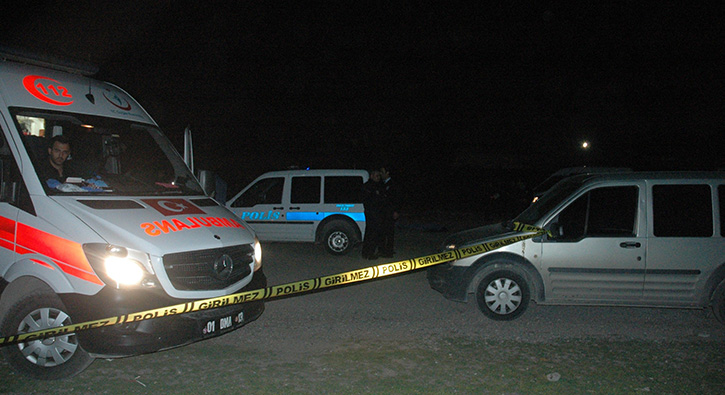 Adana'da �ifte kad�n cinayeti