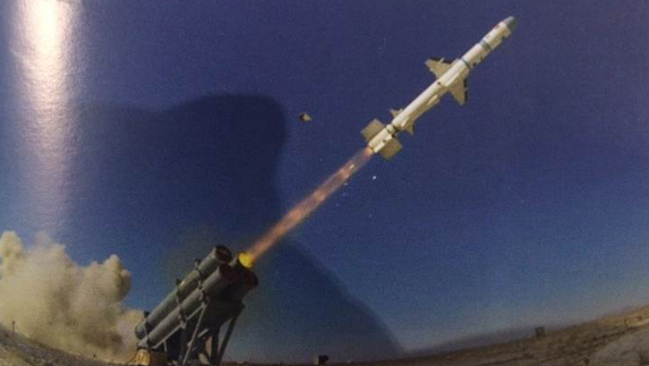 Yerli gemisavar f�ze Atmaca'n�n ilk foto�raf� yay�nland�