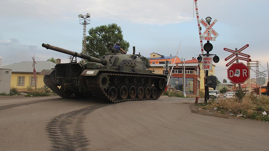 Cuntac� komutandan 'hepinizi idam ettirece�im' tehdidi