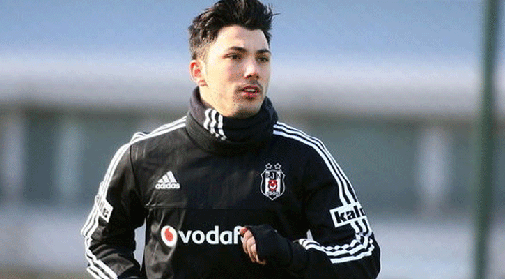 Tolgay Arslan'dan fla transfer aklamas