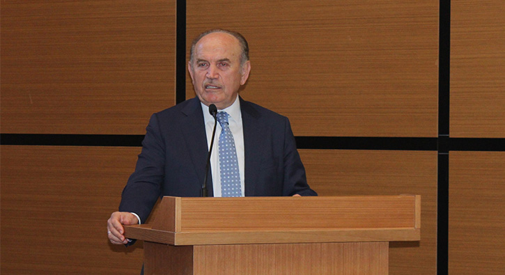 Ba�kan Kadir Topba��tan referandum mesaj�  