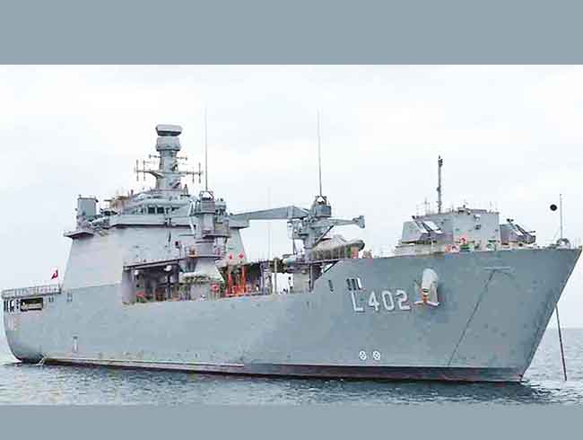 Milli tank ��karma gemisine tam not