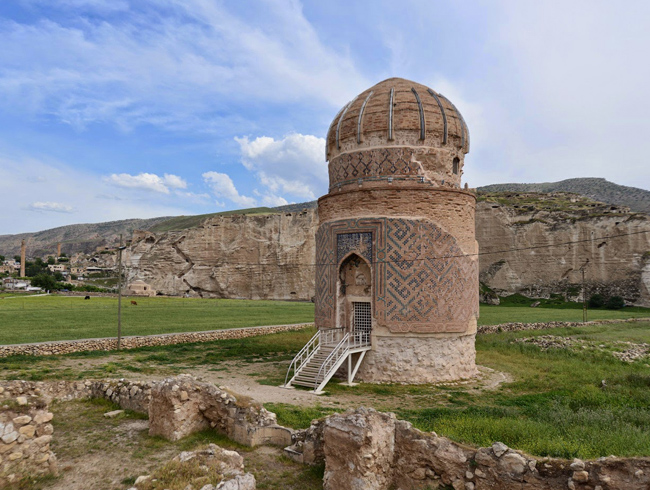 650 yllk tarihi trbe tanyor