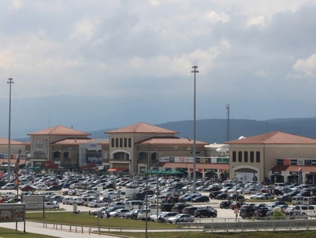 TMSF, Bolu'daki Highway Outlet AVM'ye el koydu