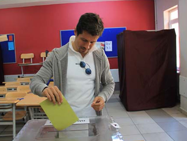 Emre Belzolu oyunu kulland ilk yorumunu yapt