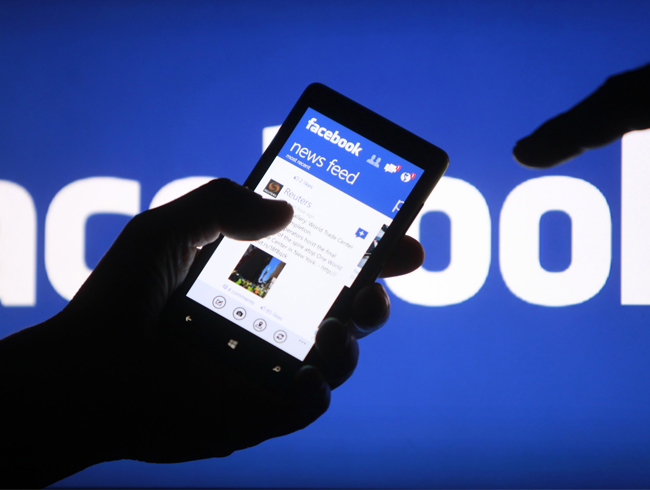 Facebook'tan referandum eklentisi