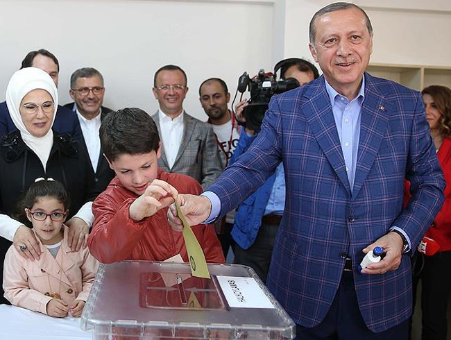 Cumhurbakan Erdoan Sincik halkna teekkr etti
