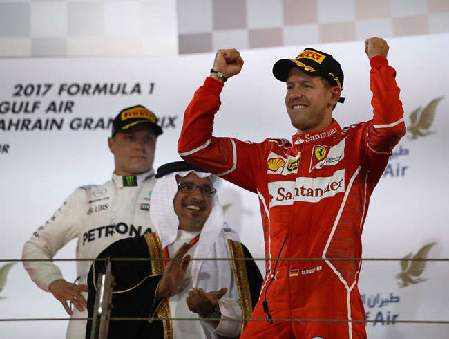 Bahreyn'de zafer Vettel'in