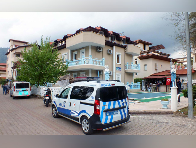 Otel odas�nda �l� bulundu
