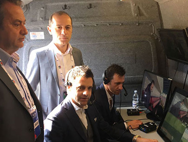 UEFA, Barcelona-Juventus mana Murat Ilgaz' atad