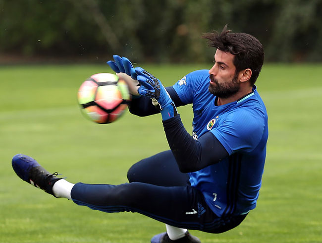 Fenerbah�e'den Volkan Demirel a��klamas�