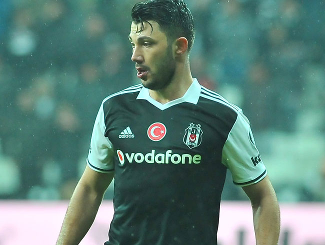 Tolgay Arslan sezon sonunda Trabzonspor'da