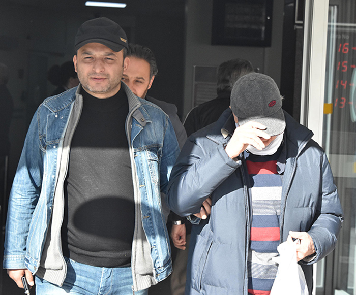 FET ''imamlarna'' operasyon: 30 gzalt