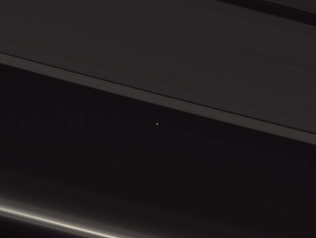 Cassini, Sat�rn'�n halkalar�ndan son kez d�nya'ya bakt�