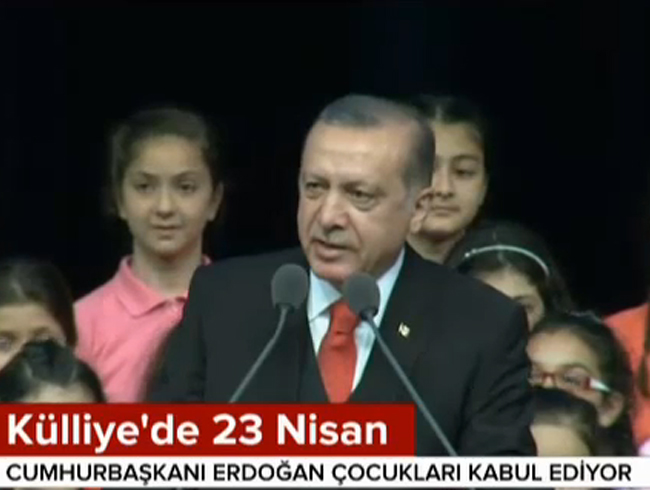 Cumhurbakan Erdoan, Klliye'de ocuklara seslendi