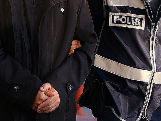 Manisa'daki FET soruturmasnda 13 tutuklama