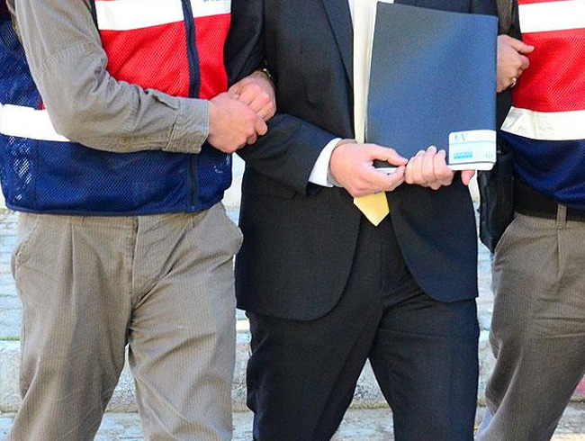 FET� san��� sendikac�ya hapis cezas� verildi