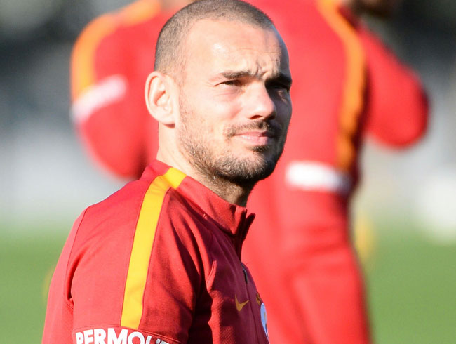 Sneijder'den Advocaat'a akl almaz oyun