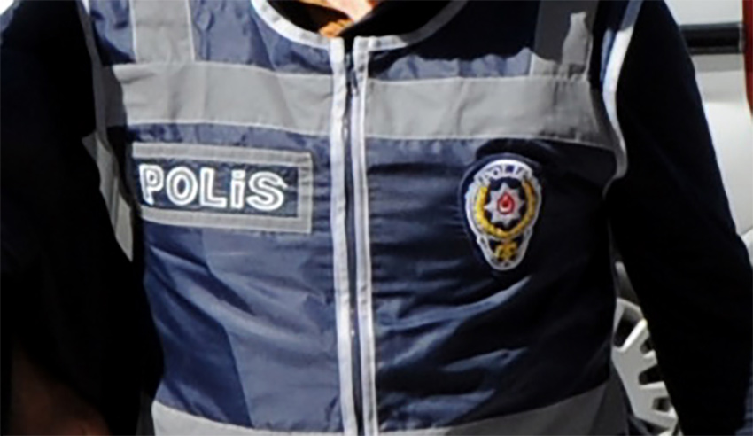 �stanbul'da 829 polis a���a al�nd� 